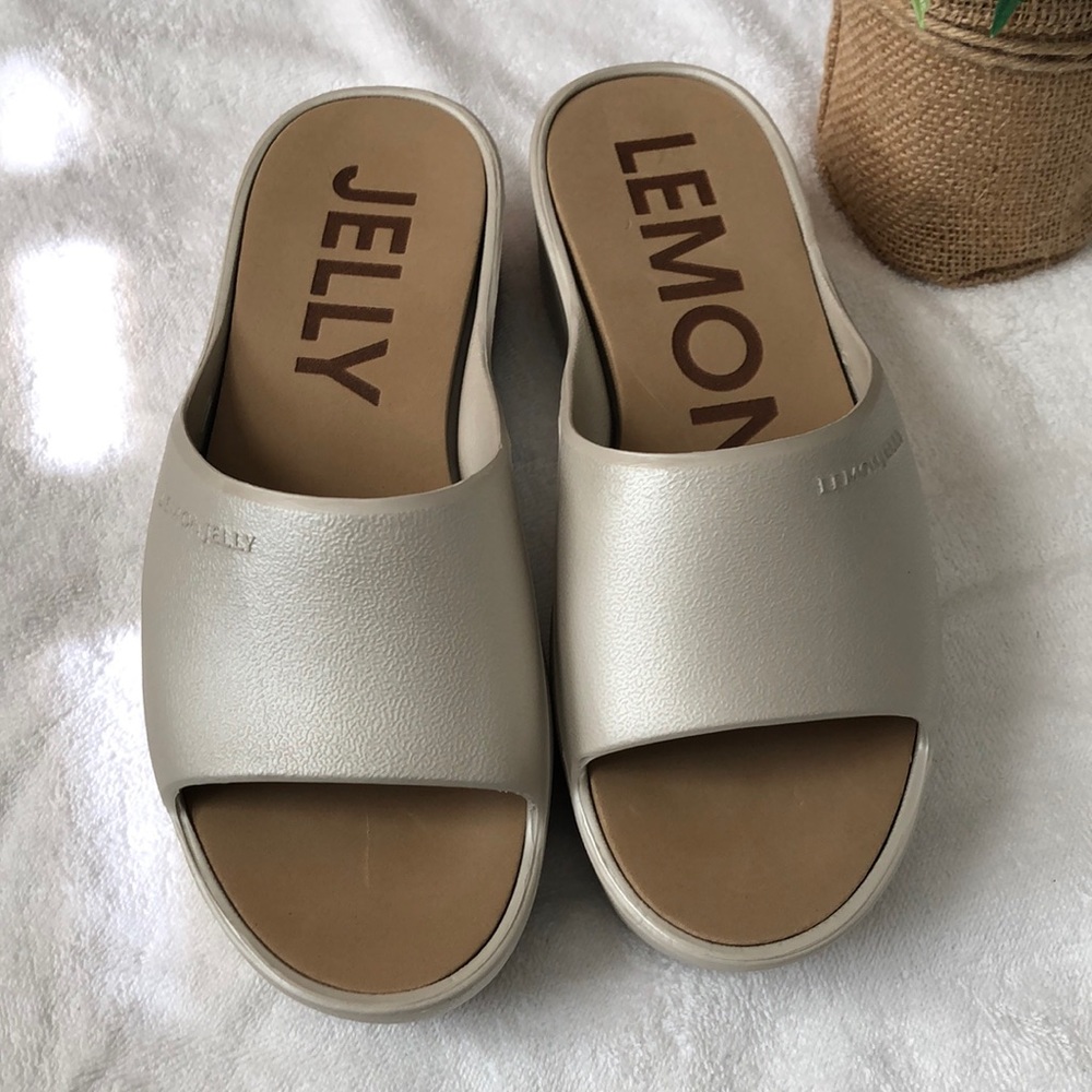 Lemon jelly sandals